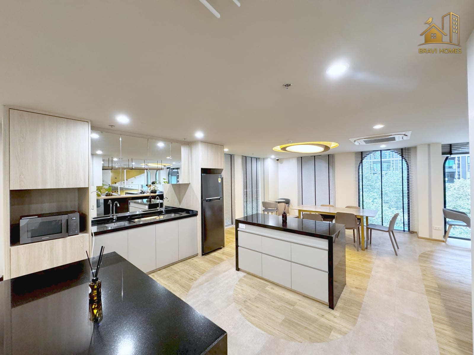 NUE CONNEX ดอนเมือง ครัวและห้องทานอาหารส่วนกลาง